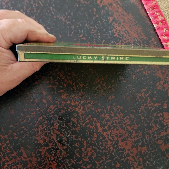 Vintage lucky strike tin - Picture 3 of 6